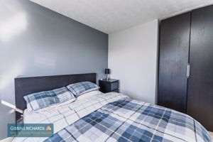 Bedroom- click for photo gallery